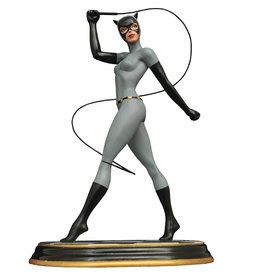 DC Comics Batman Animated Series: Catwoman Statue