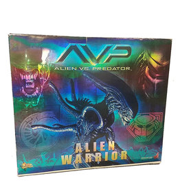 Hot Toys Alien Warrior AVP Alien Vs Predator Movie Masterpiece Series MMS17 1:6 Scale