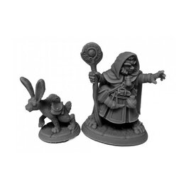 Reaper Reaper Minis: Hollis Greyheath, Halfling Druid #07096