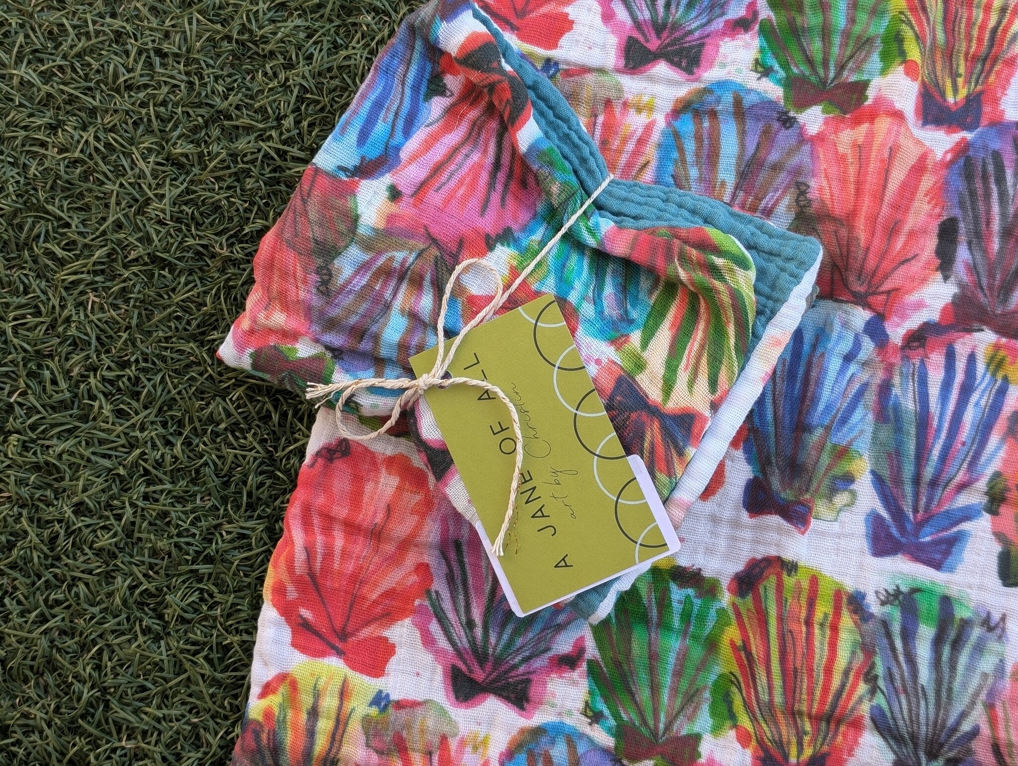 A Jane of All A Jane of All Handmade Burp Cloth - Hey, Shells!