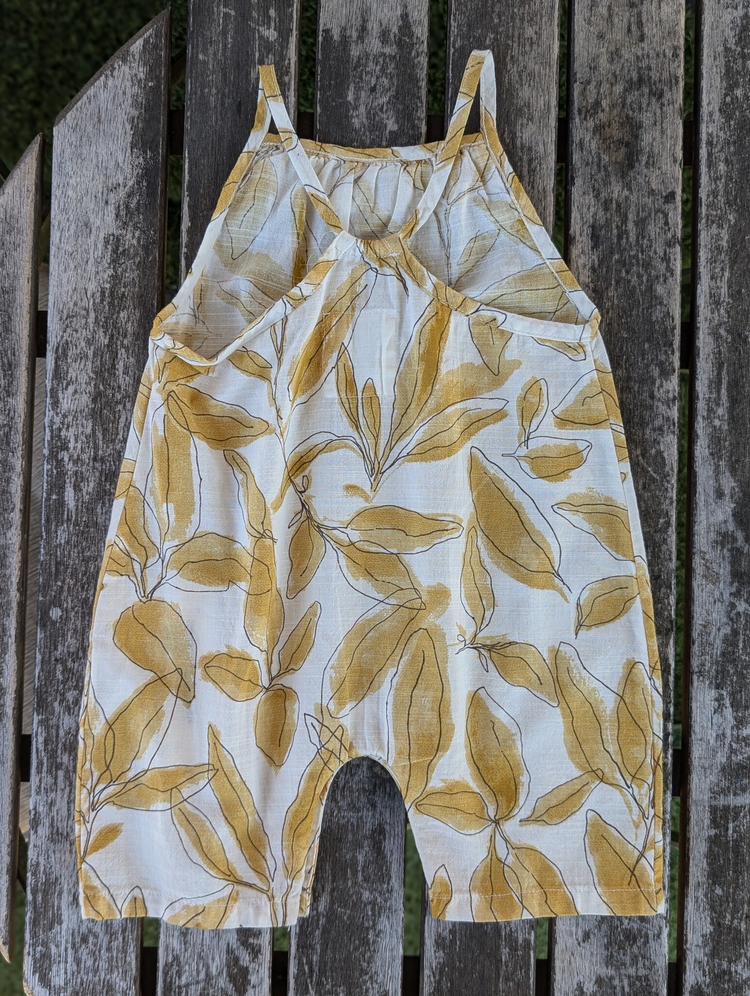 Play Up Banana Leaf Jumper