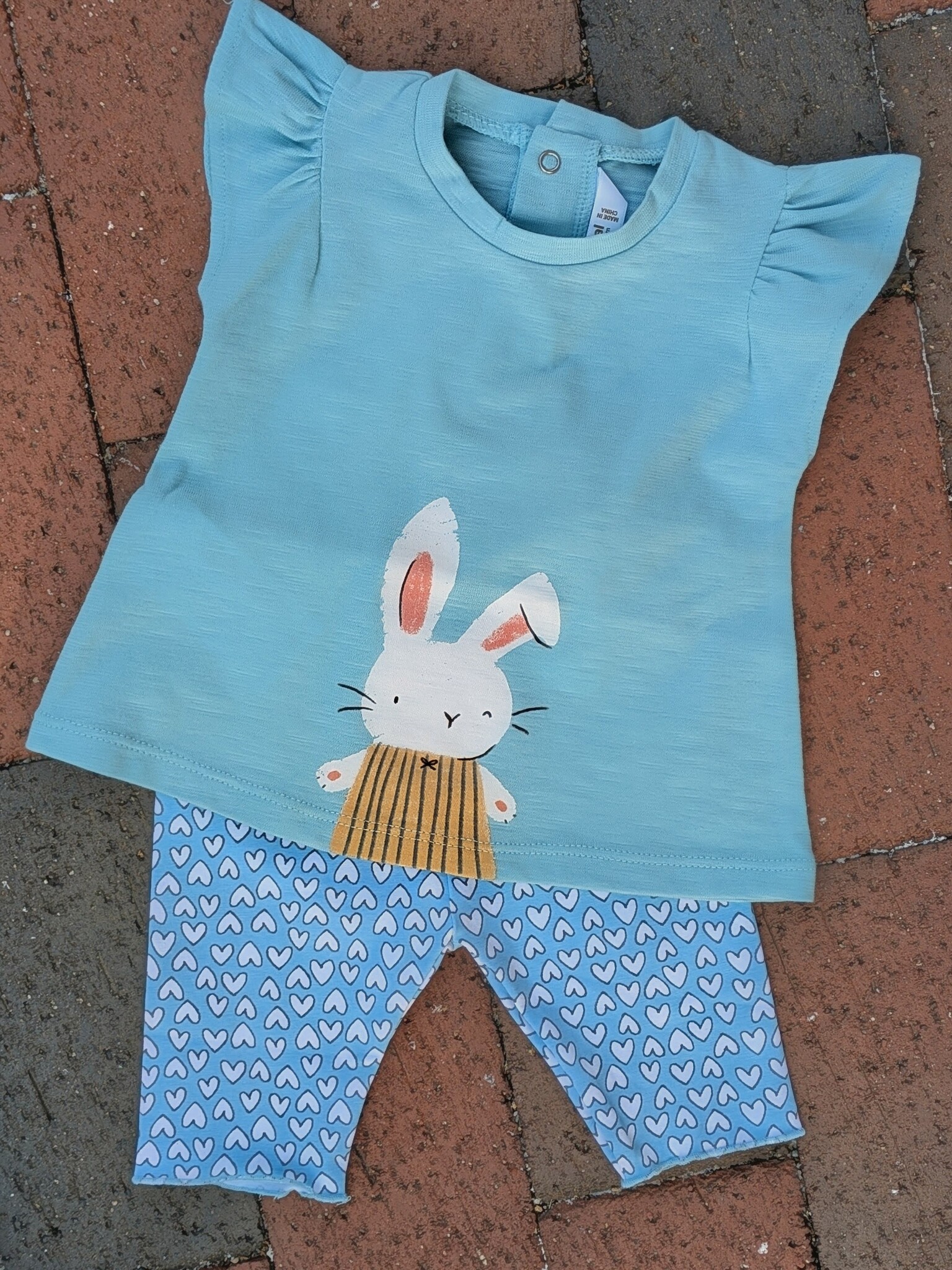 Mayoral Mayoral Baby Bunny Character Tee & Capri Set