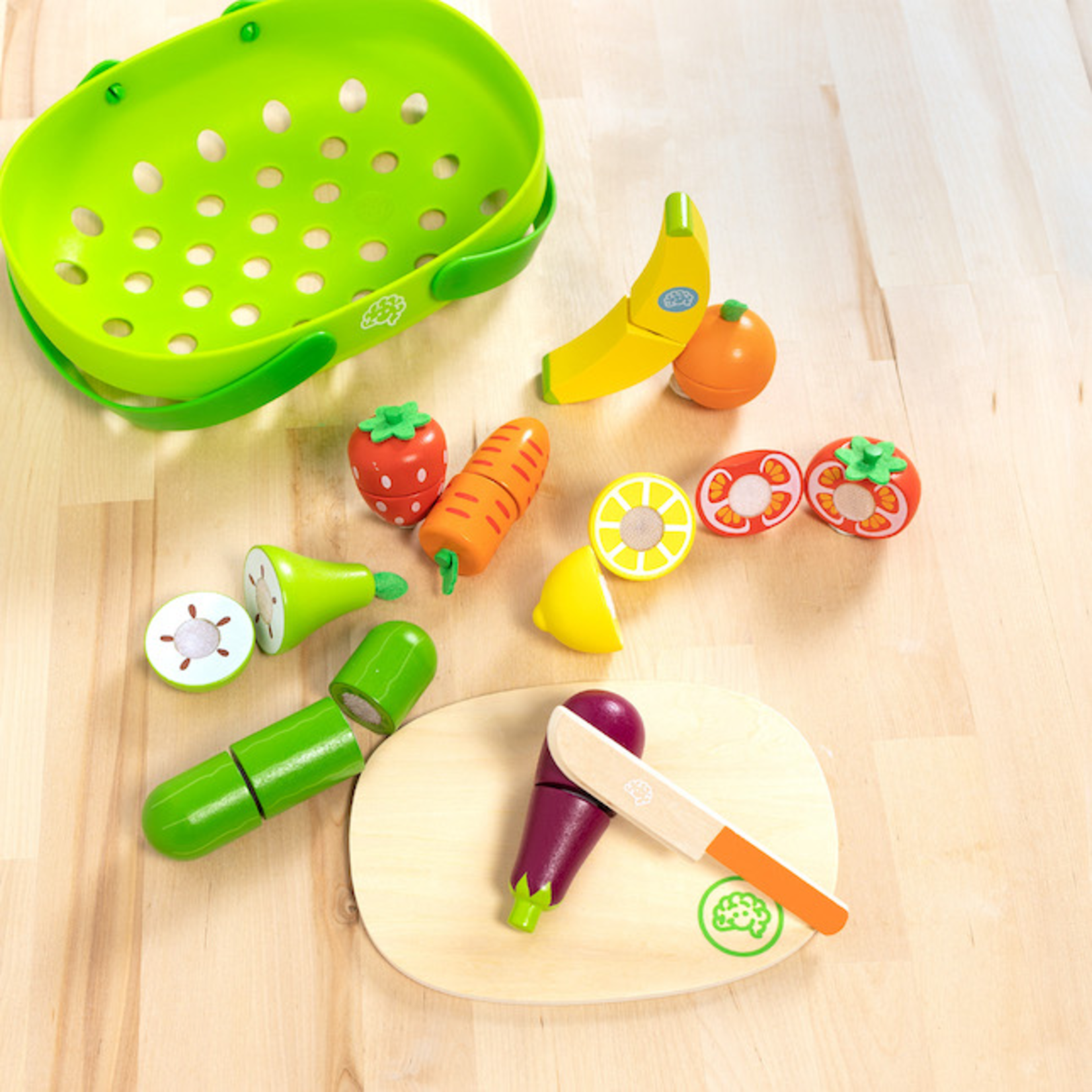 Fat Brain Toys Pretendables - Fruit & Veggie Basket