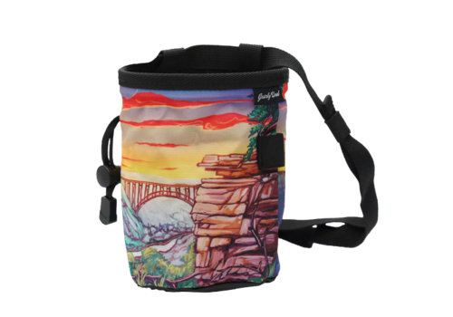 https://cdn.shoplightspeed.com/shops/610437/files/51517738/500x350x1/gnarly-dood-gnarly-dood-new-river-gorge-chalk-bag.jpg