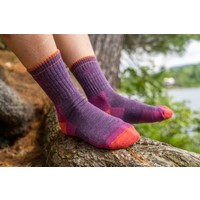 Darn Tough Women's Hiker Micro Crew Midweight Cushion Socks