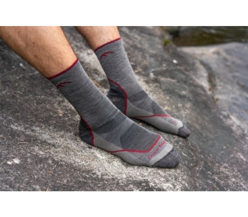 Darn Tough Light Hiker Micro Crew Lightweight with Cushion Socks