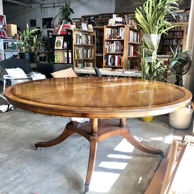 Antique Maple Round Table With Brass Wheels Big Reuse - Vintage Round Maple Coffee Table Antique Maple Round Table With Brass Wheels Big Reuse - Vintage Round Maple Coffee Table