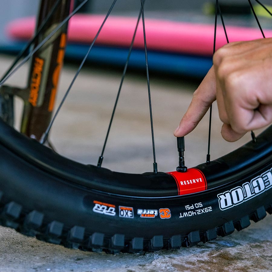 Reserve Wheels Reserve, Fillmore Tubeless valves, Presta, Noir, Paire, 50mm