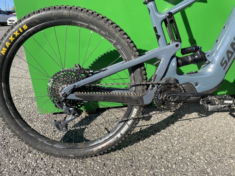 Santa Cruz Bicycles Heckler 9 C S-Kit Demo