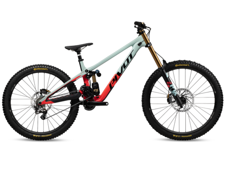 Pivot Cycles Phoenix V5 Pro Saint, Factory