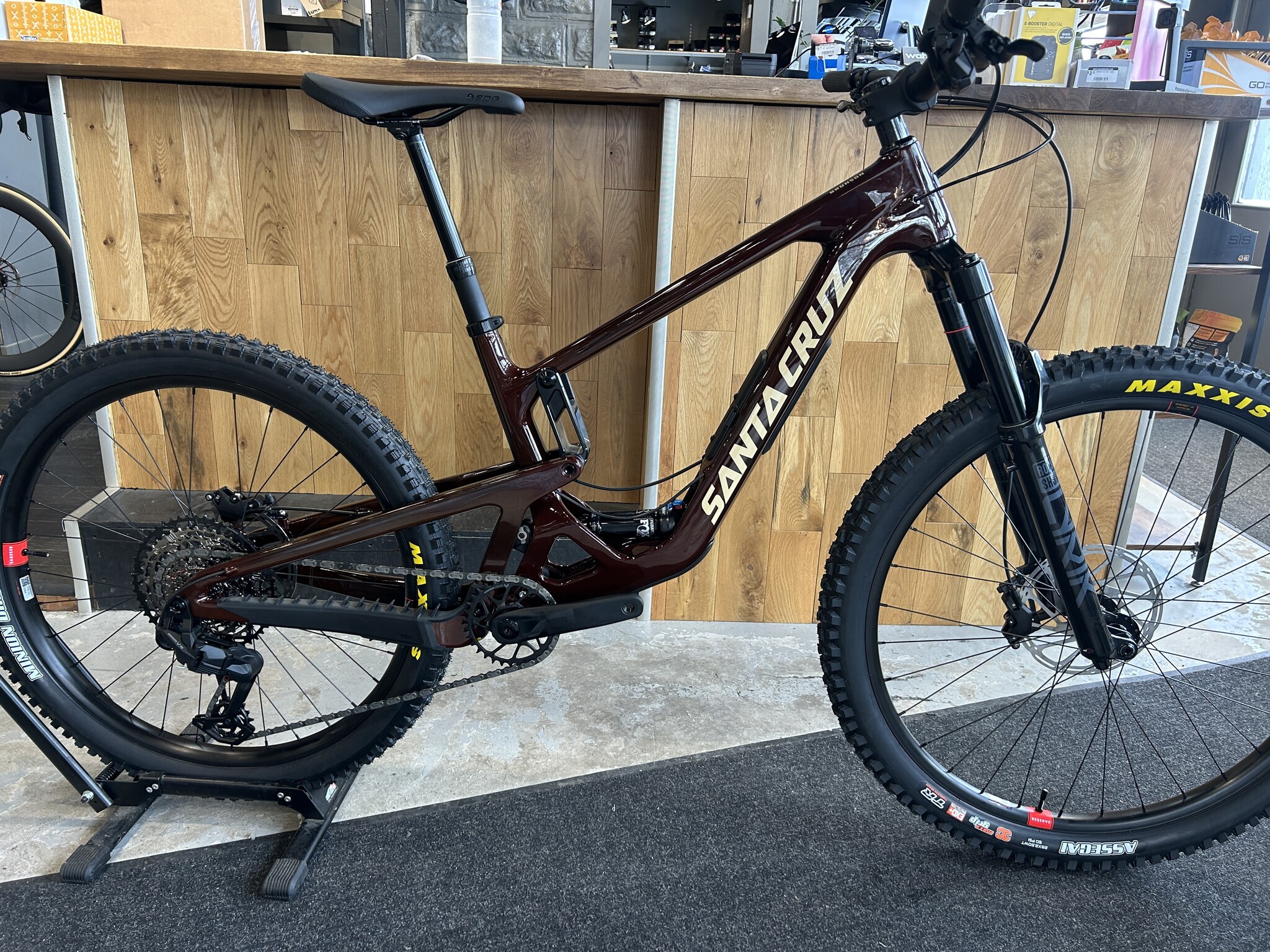 Santa Cruz Bicycles Bronson 5 MX, Sram 70, Root Beer, MD