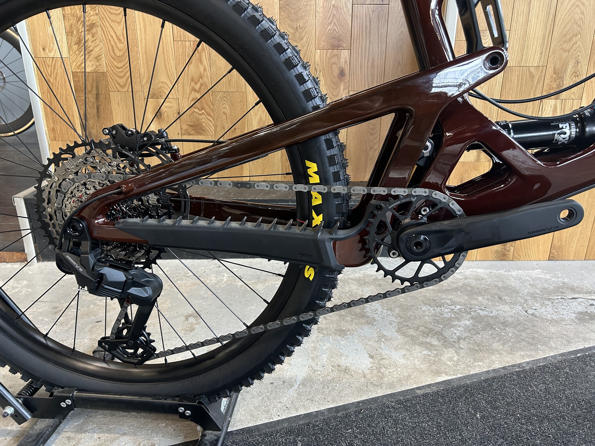 Santa Cruz Bicycles Bronson 5 MX, Sram 70, Root Beer, MD