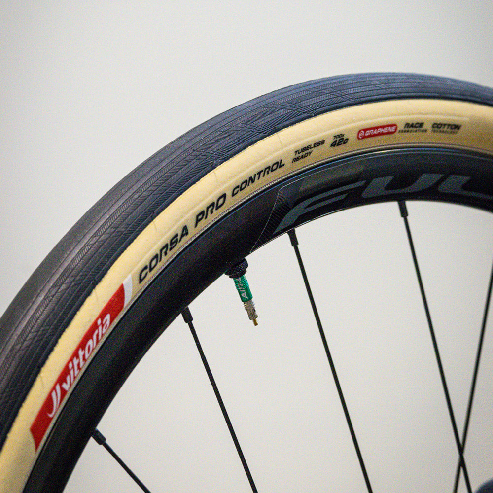 Vittoria Corsa Pro Control 700x42mm TLR