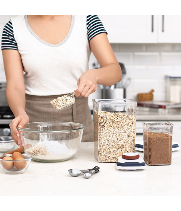 thumbnail interactive-video image 1 of Oxo Good Grips Pop Container Brown S... Fake Review 1 of 13