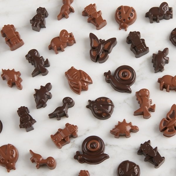 https://cdn.shoplightspeed.com/shops/610486/files/15955179/600x600x2/trudeau-trudeau-set-of-2-little-creatures-chocolat.jpg