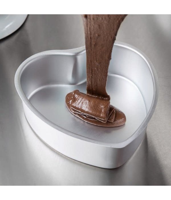 Buy 2 x Heart Shape Cake Baking Pan Mold Mould Tin Bake Tray Heart-Shaped  Ware Oven Online | Matt Blatt. .
