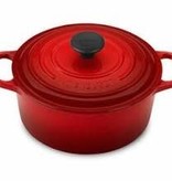 Le Creuset Le Creuset 8.4L Round French Oven Cherry