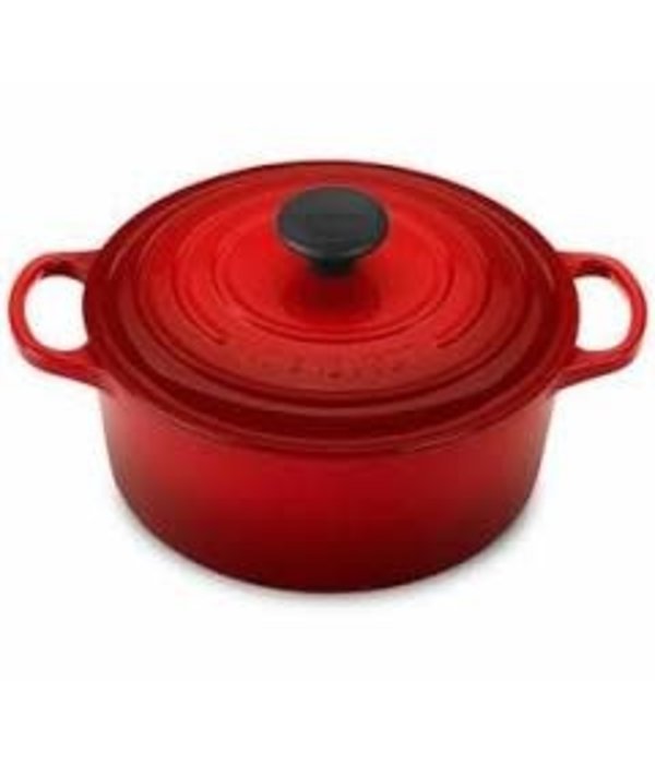 Le Creuset Le Creuset 8.4L Round French Oven Cherry