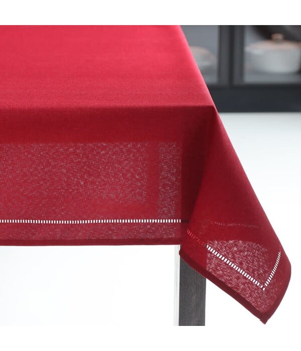 Harman Harman Round Linen Look Tablecloth 70"R, Red