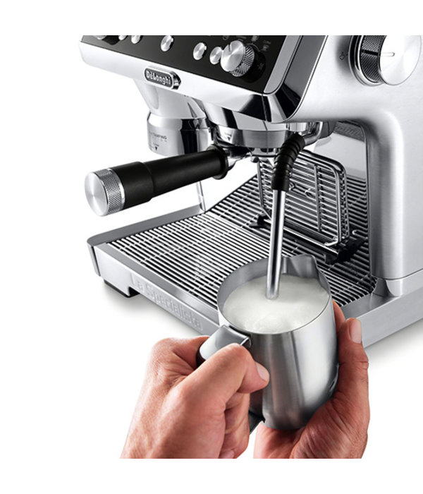 Delonghi Machine à espresso semi-automatique Specialista Prestigio de Delonghi