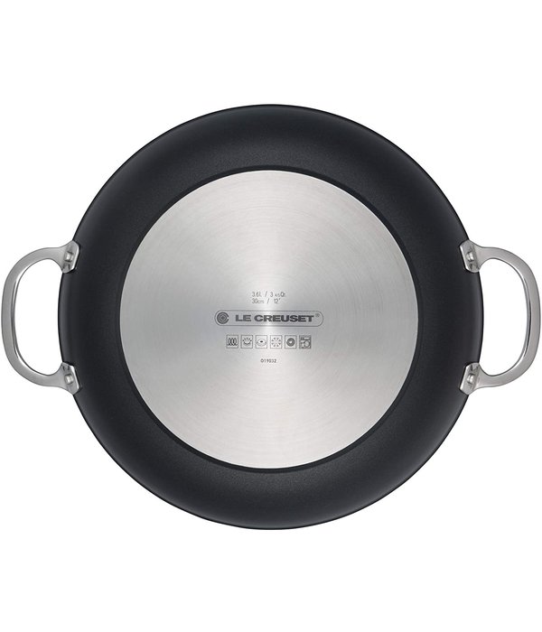 https://cdn.shoplightspeed.com/shops/610486/files/44412233/600x700x2/le-creuset-le-creuset-toughened-nonstick-pro-brais.jpg