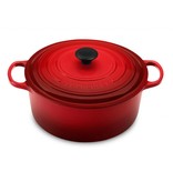 Le Creuset Le Creuset 5.3L Round French Oven Cherry