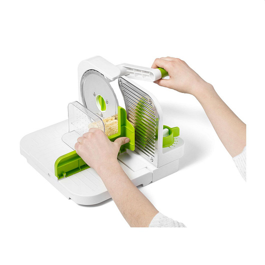 Sturdy And Multifunction mini slicer 