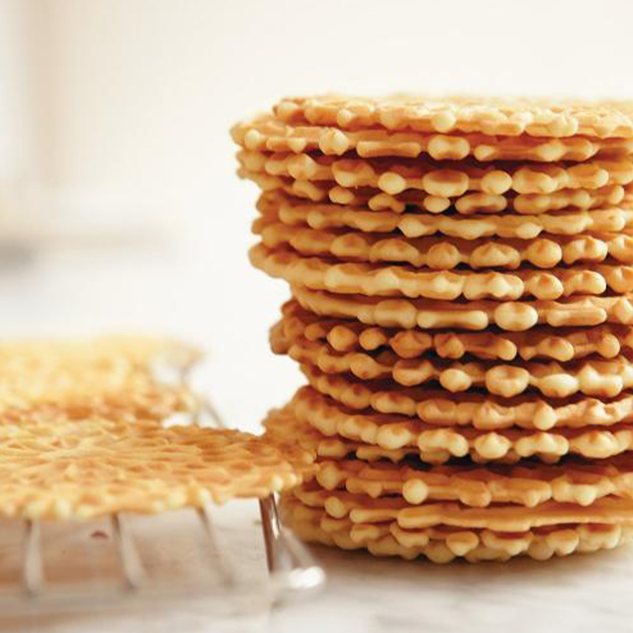 Recipe: Anise Pizzelle Cookies from Ricardo