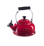 Le Creuset Le Creuset Classic Whistling Kettle Cherry