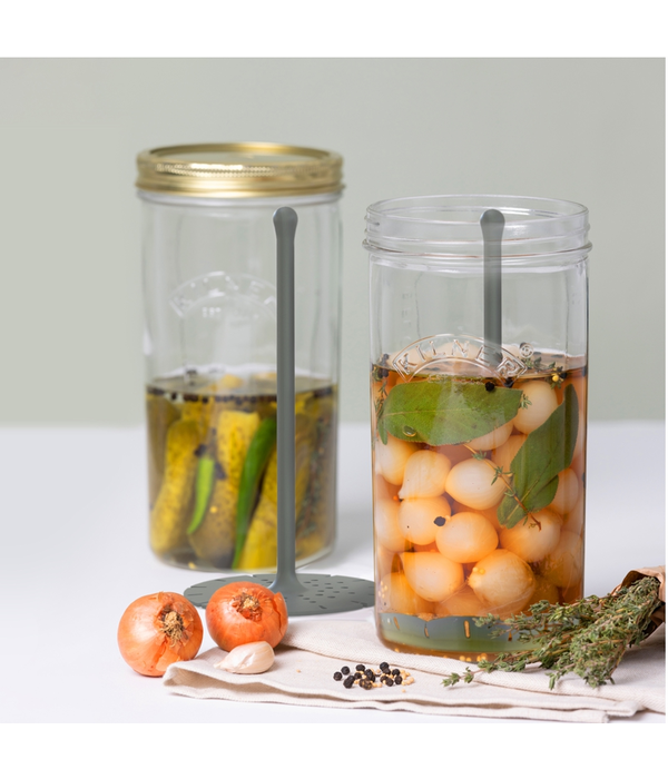 Kilner Pickle Jar with Lifter - 1 Litre