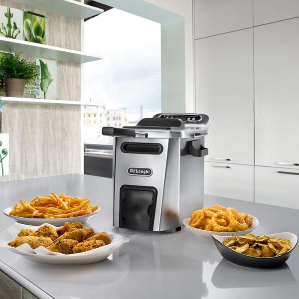 Friteuse numérique Livenza DeLonghi