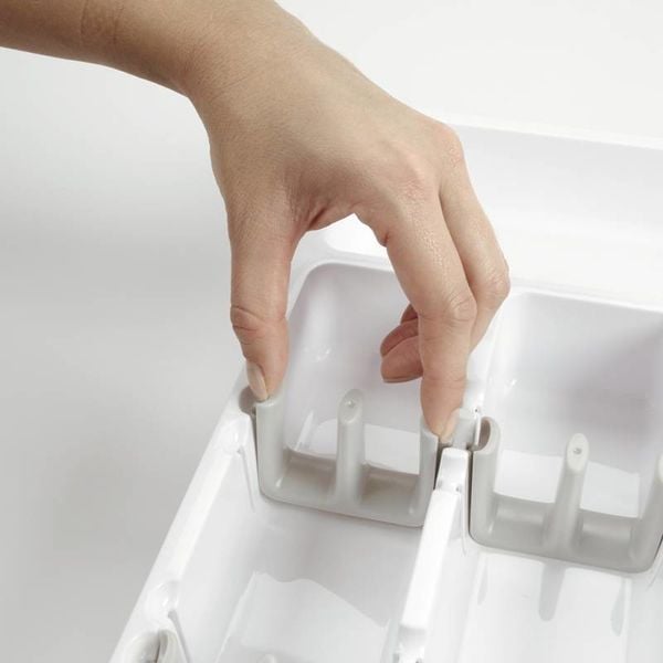 OXO Expandable Utensil Organizer