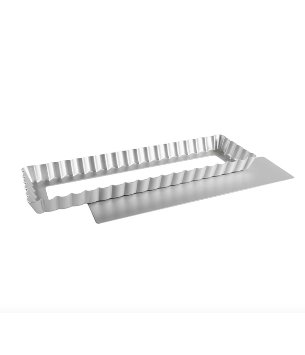 Fat Daddio's Fat Daddio's Fluted Rectangular Tart Pan with Removable Bottom 13.75" x 4.25"