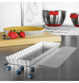 Fat Daddio's Fat Daddio's Fluted Rectangular Tart Pan with Removable Bottom 13.75" x 4.25"