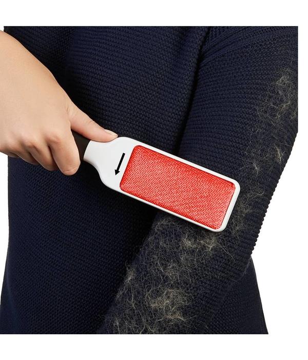 OXO Brosse à charpie pour vêtements FurLifter™ - Ares Accessoires de cuisine