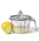 Ricardo Ricardo Measuring Cup with Citrus Juicer