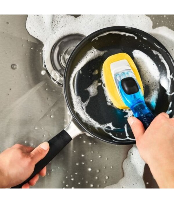 Oxo Éponge à vaisselle avec distributeur de savon de OXO