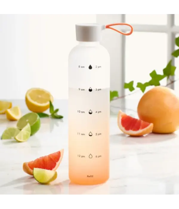 Trudeau Bouteille d'eau Tritan Blush 32oz de Trudeau