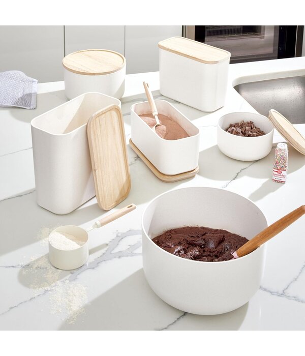iDesign iDesign Plastic Medium Mixing Bowl with Lid, Rosanna Pansino Collection