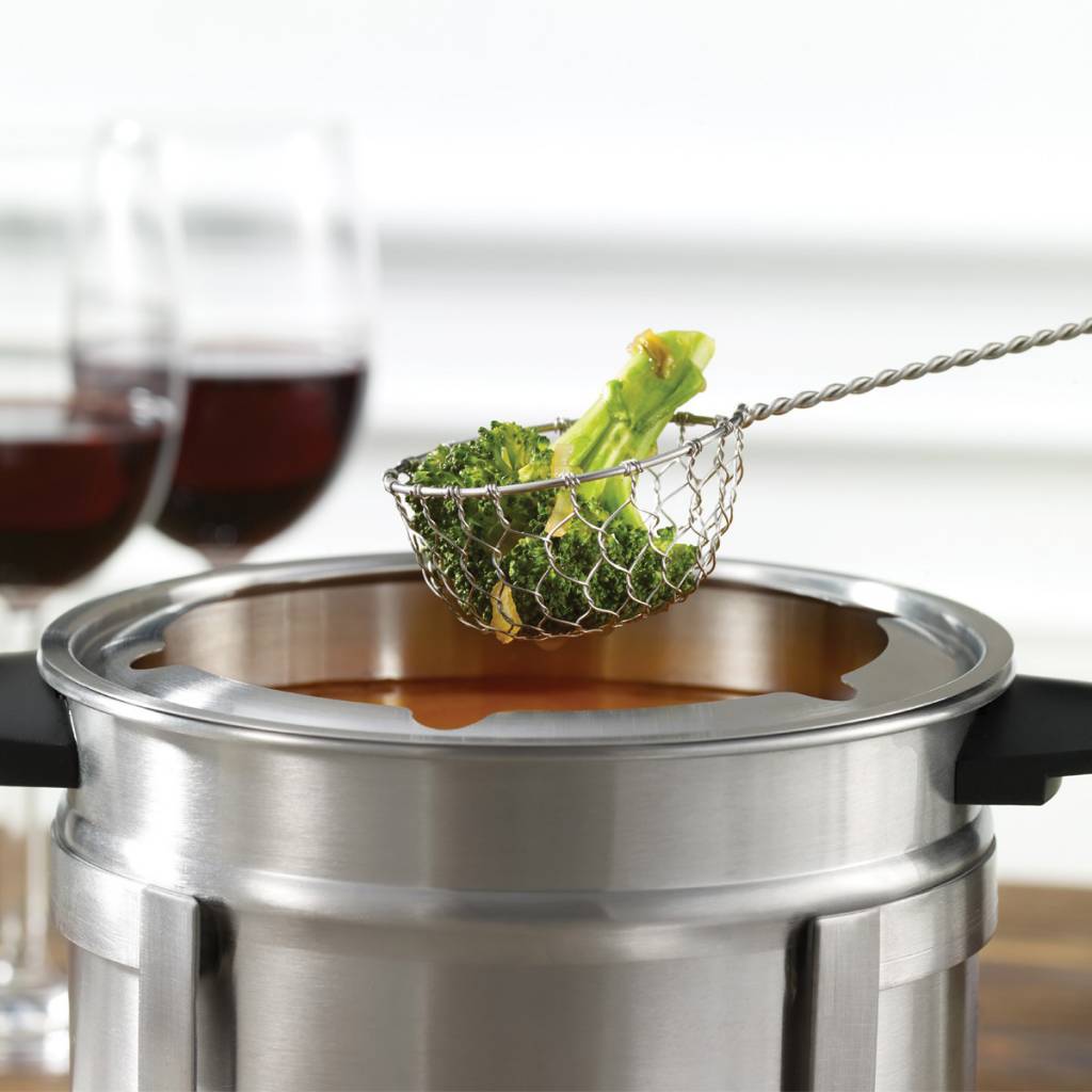 https://cdn.shoplightspeed.com/shops/610486/files/6473349/starfrit-fondue-strainer.jpg