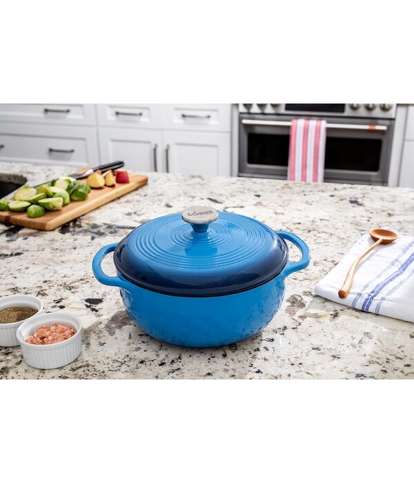 Lodge Lodge Enamel 4-Quart Dutch Oven, Caribbean Blue