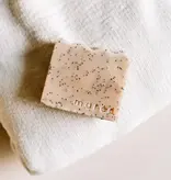 Maree Chandelles Barre de savon pour le corps Citron et Romarin 112g de Marée Chandelles