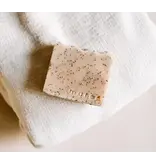 Maree Chandelles Barre de savon pour le corps Citron et Romarin 112g de Marée Chandelles