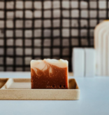 Maree Chandelles Barre de savon pour le corps Ananas, pêche et coriandre 112g de Marée Chandelles