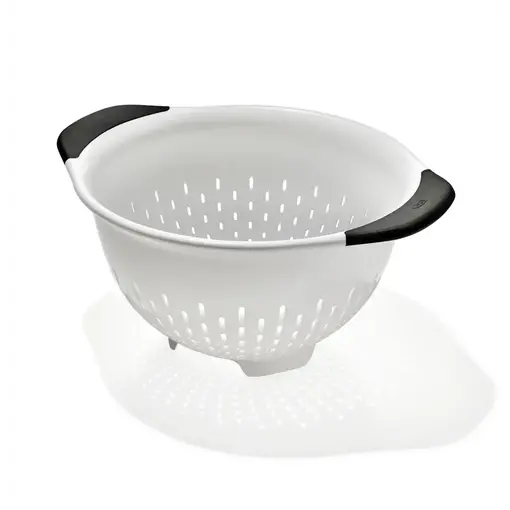 Oxo Passoire blanche en plastique 2.8L de OXO
