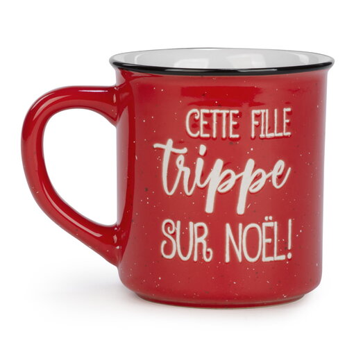 Red Mug "Cette fille trippe sur Noël"