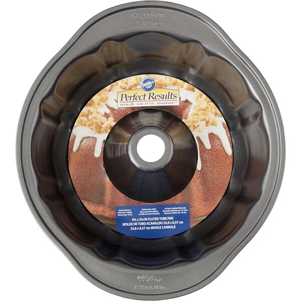 Wilton Non-Stick Fluted Tube Pan 9.5"