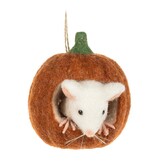 Ornement souris dans une petite citrouille 4"