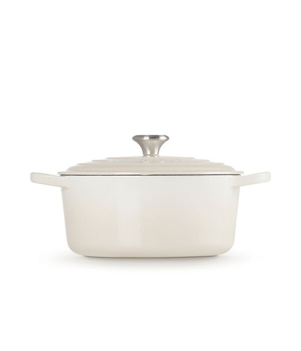 Le Creuset Le Creuset Meringue Round Dutch Oven 5.3L