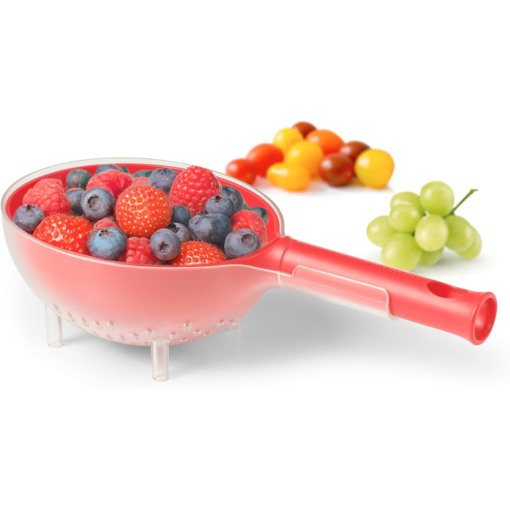 Starfrit Starfrit 1-Cup Berry Colander with Built-In Pour Spout